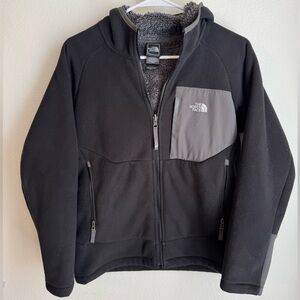 The North Face Chimborazo Fleece Sherpa Lined Hooded Sweatshirt - Boys Large